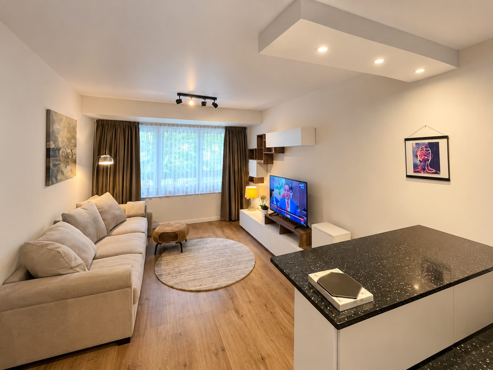 Krásne zrekonštruované štúdio s výhľadom na prenájom v Žiline, 24 m² — fotka 1